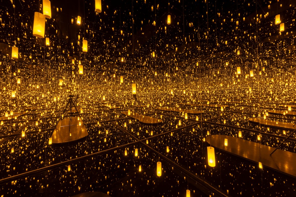 Aftermath of Obliteration of Eternity, obra de Yayoi Kusama.