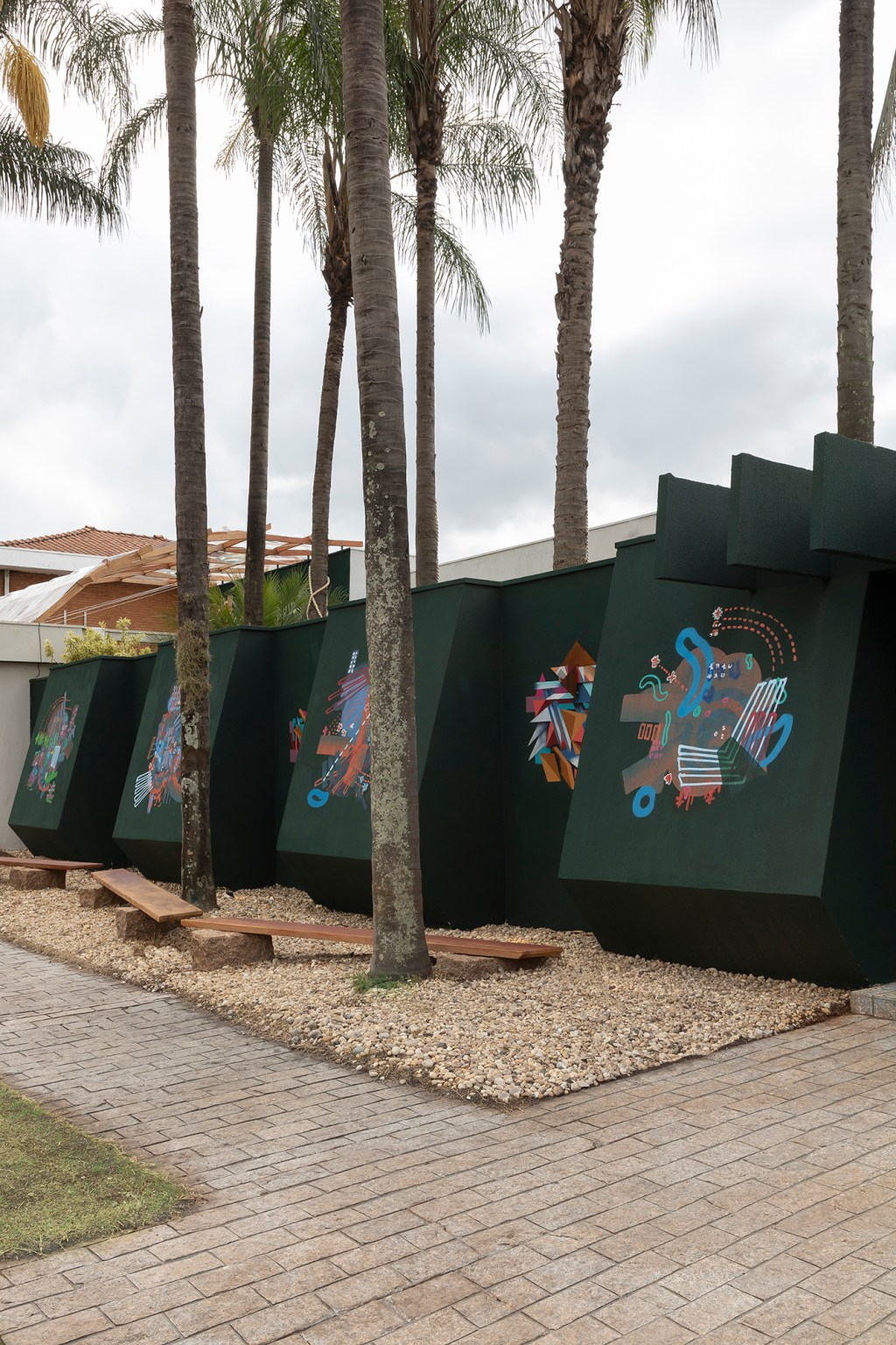 a7ma-galeria-fachada-casacor-ribeirão-preto-2023-credito-carolina-mossin A7MA Galeria - Fachada - Corpo Casa Corpo Cor (Arte Visual). Projeto da CASACOR Ribeirão Preto 2023.