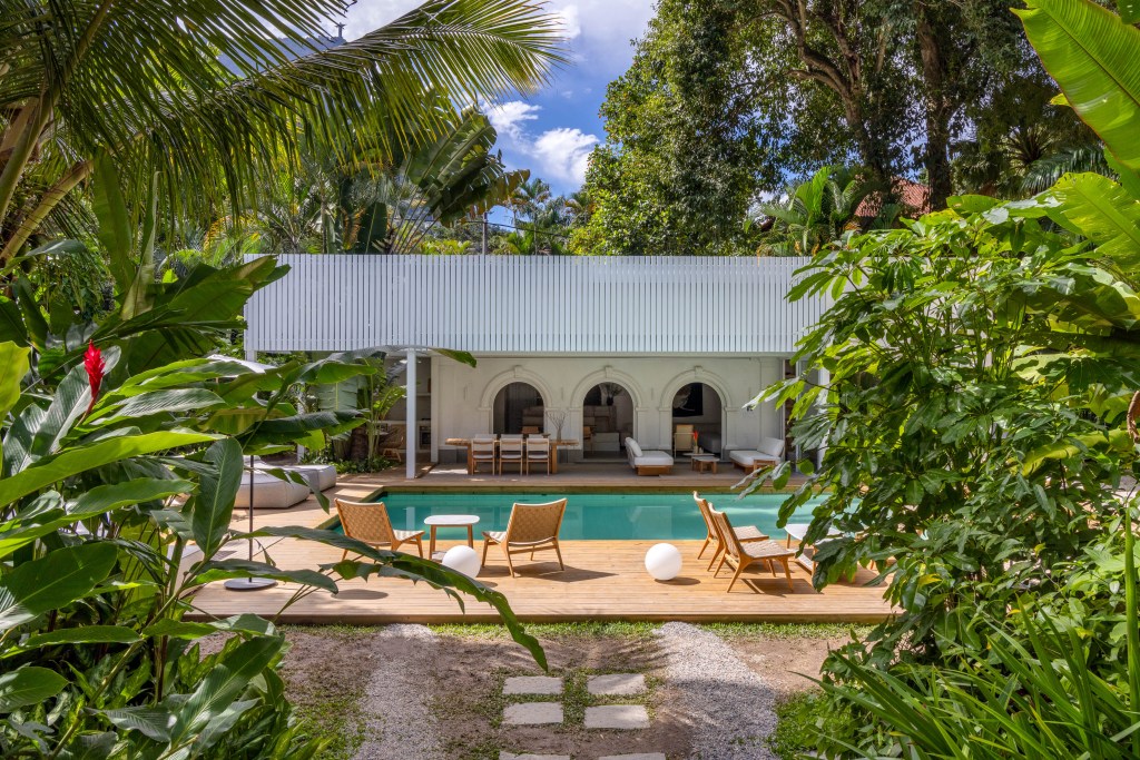 isabella-lucena-bistro-da-piscina-casacor-rio-de-janeiro-2023-credito-andre-nazareth (2) Isabella Lucena - Bistrô da Piscina. Projeto da CASACOR Rio de Janeiro 2023.