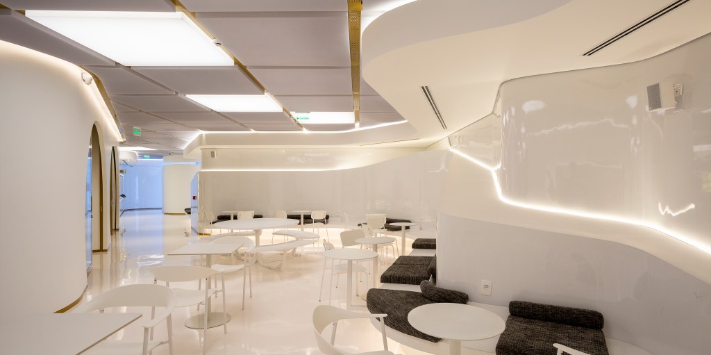 _I3A6405-Pano We Coffee inaugura maior loja do Brasil com uma área de 450 m²