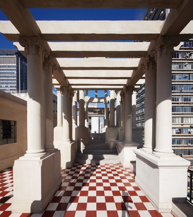 Imagens do Edifício Sampaio Moreira após a restauração assinada pelo escritório Kruchin Arquitetura.