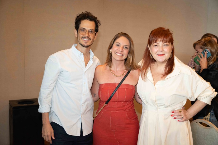 Alexandre Serrano, Michelle Wilkinson e Babi Blak.